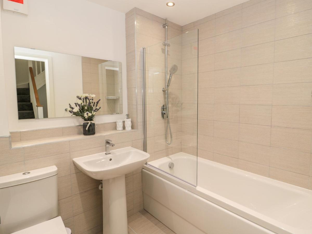 Amble Views Villa Morpeth Bagian luar foto